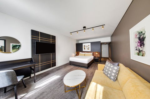 Vibe Hotel Sydney - Accommodation Gladstone 28