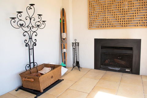 Belmont - Accommodation Gladstone 16
