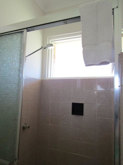 Allonville Gardens Motel - Accommodation Gladstone 23