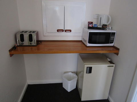 Allonville Gardens Motel - Accommodation Gladstone 21