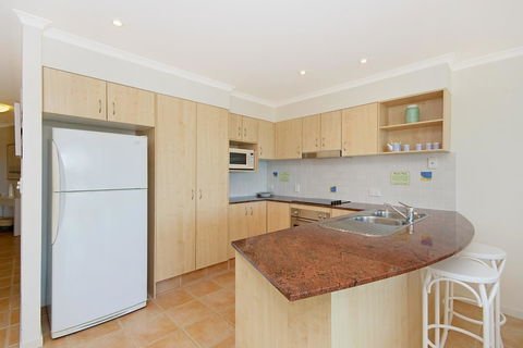 The Cove Yamba - Accommodation Gladstone 13