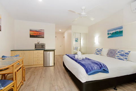 The Cove Yamba - Accommodation Gladstone 1