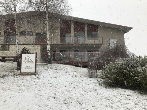 Yuki Inn Jindabyne - Accommodation Gladstone 1