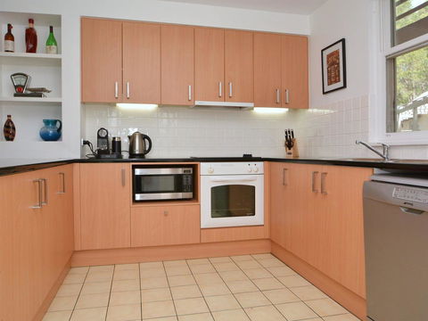 Villa 3br Margarita Villa Located Within Cypress Lakes Resort - Accommodation Gladstone 8
