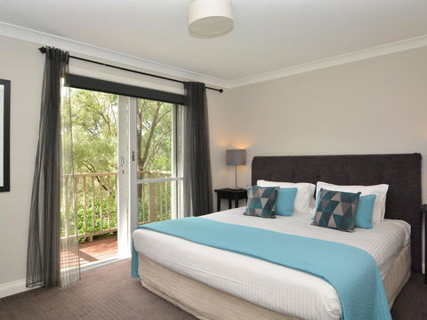 Villa 3br Margarita Villa Located Within Cypress Lakes Resort - Accommodation Gladstone 3