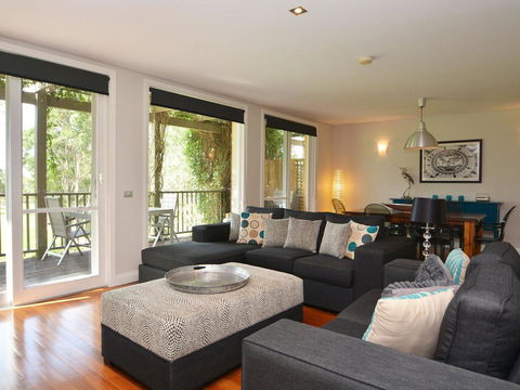 Villa 3br Margarita Villa Located Within Cypress Lakes Resort - Accommodation Gladstone 9
