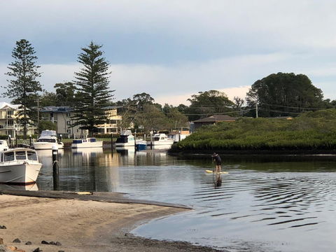 Boathouse Resort (Water Front) - Accommodation Gladstone 25