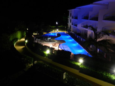 Boathouse Resort (Water Front) - Accommodation Gladstone 12