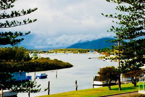 Boathouse Resort (Water Front) - Accommodation Gladstone 22