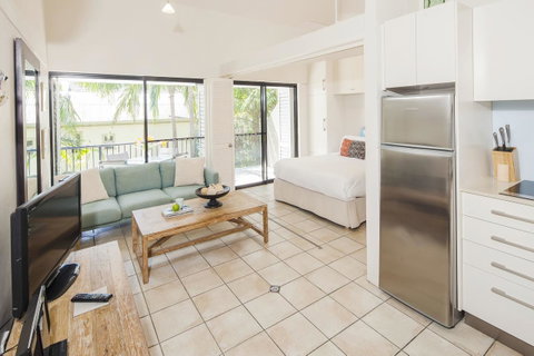 Julians Apartments - Accommodation Gladstone 30