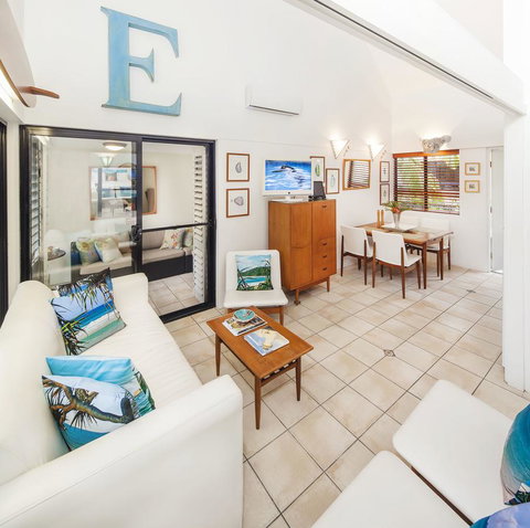 Julians Apartments - Accommodation Gladstone 15