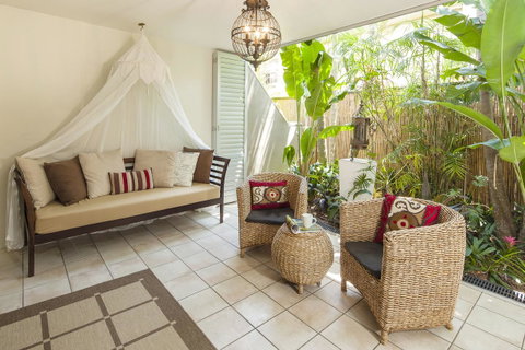 Julians Apartments - Accommodation Gladstone 36