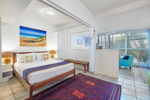 Julians Apartments - Accommodation Gladstone 6