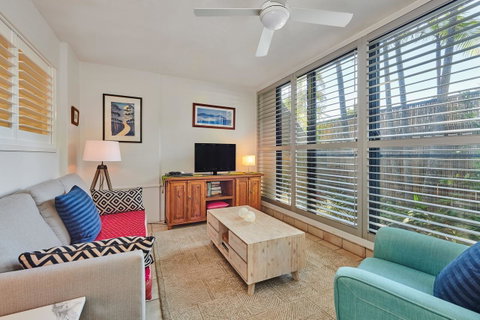 Julians Apartments - Accommodation Gladstone 4