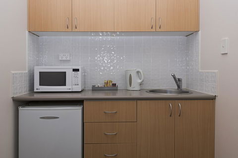 Leisure Inn Spires - Accommodation Gladstone 5