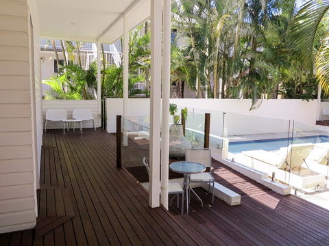 Cove Studios - Accommodation Gladstone 32