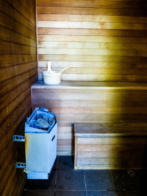 Cove Studios - Accommodation Gladstone 22