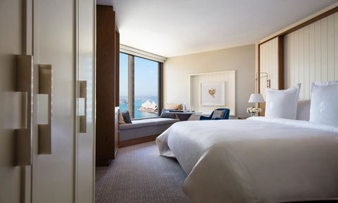 Four Seasons Hotel Sydney - Accommodation Gladstone 11