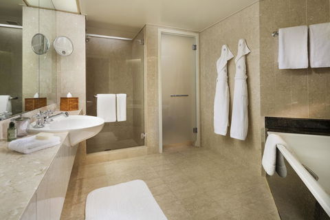 Four Seasons Hotel Sydney - Accommodation Gladstone 42