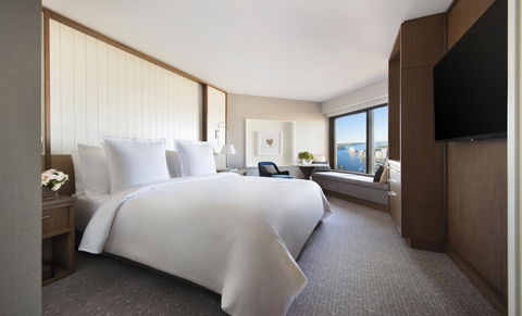 Four Seasons Hotel Sydney - Accommodation Gladstone 12