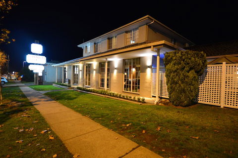Winning Post Motor Inn - Accommodation Gladstone 13