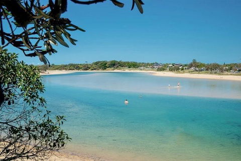 Hastings By The Sea - Accommodation Gladstone 13
