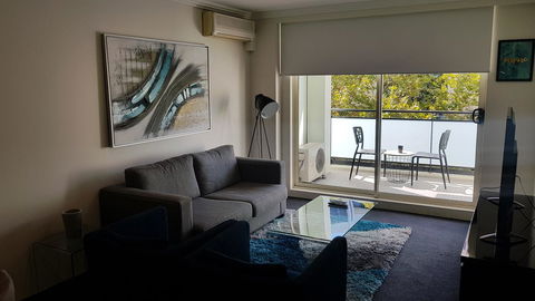 Liv Apartments Haymarket - Accommodation Gladstone 18