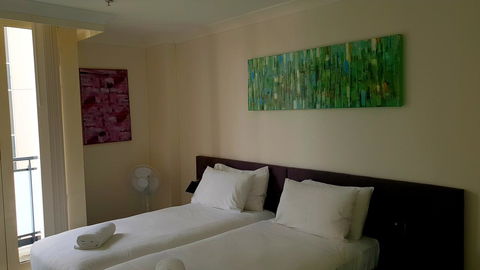 Liv Apartments Haymarket - Accommodation Gladstone 9