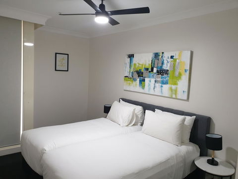 Liv Apartments Haymarket - Accommodation Gladstone 3
