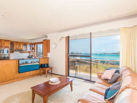 Shoreline 7 - Accommodation Gladstone 2