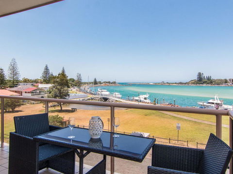 Shoreline 7 - Accommodation Gladstone 0