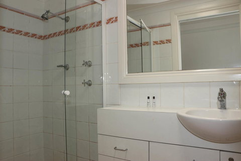 Glasgow Arms Hotel Ultimo - Accommodation Gladstone 13