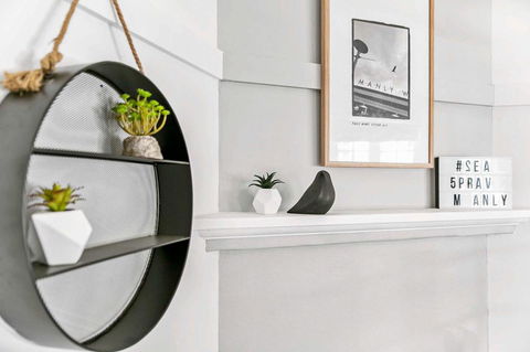 Seaspray - Manly Beach Apartment Close To The Sand - Accommodation Gladstone 9