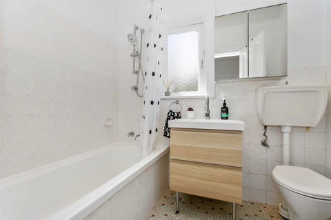 Seaspray - Manly Beach Apartment Close To The Sand - Accommodation Gladstone 11