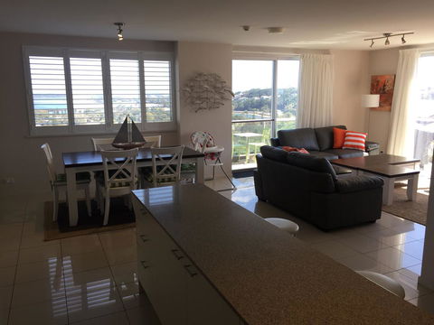 Grandview Apartments - Accommodation Gladstone 15