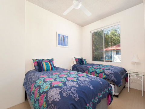 Victoria Parade, Kiah, Unit 10, 53 - Accommodation Gladstone 10