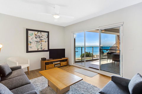 Victoria Parade, Kiah, Unit 10, 53 - Accommodation Gladstone 1