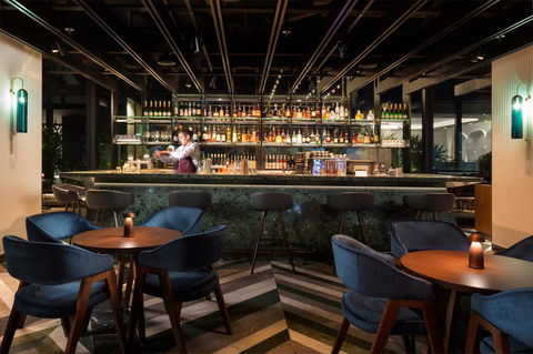 West Hotel Sydney, Curio Collection By Hilton - Accommodation Gladstone 9