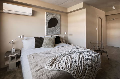 The Collectionist Newtown - Accommodation Gladstone 13