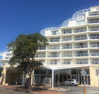Ettalong Beach Premium Waterview Apartments - Accommodation Gladstone