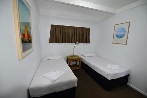 City Centre Apartments - Accommodation Gladstone 1