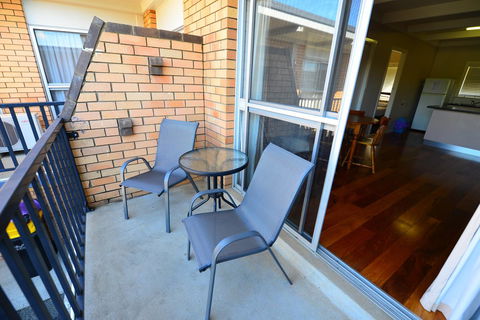 City Centre Apartments - Accommodation Gladstone 2