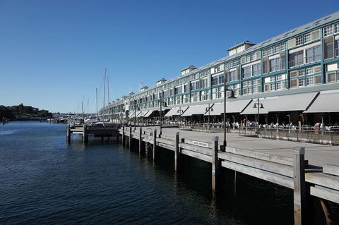 Waterfront Apartment On Sydney Harbour - Accommodation Gladstone 11