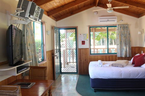 Lani\'s Holiday Island - Accommodation Gladstone 9