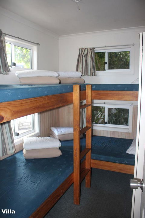 Lani\'s Holiday Island - Accommodation Gladstone 34