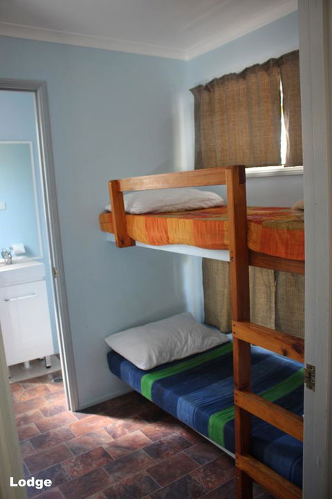 Lani\'s Holiday Island - Accommodation Gladstone 25