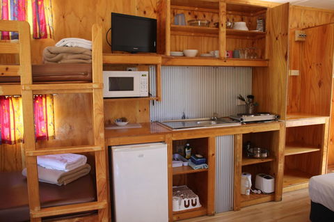 Lani\'s Holiday Island - Accommodation Gladstone 17