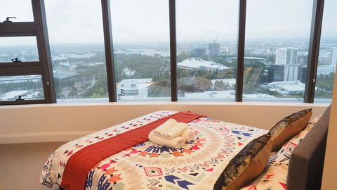SkyGarden Sydney Olympic Park 3 & 4 Bedroom City View - Accommodation Gladstone 34