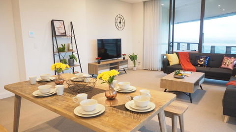 SkyGarden Sydney Olympic Park 3 & 4 Bedroom City View - Accommodation Gladstone 0