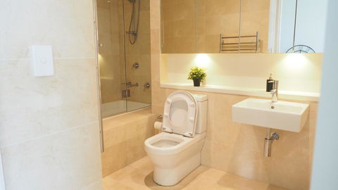 SkyGarden Sydney Olympic Park 3 & 4 Bedroom City View - Accommodation Gladstone 6